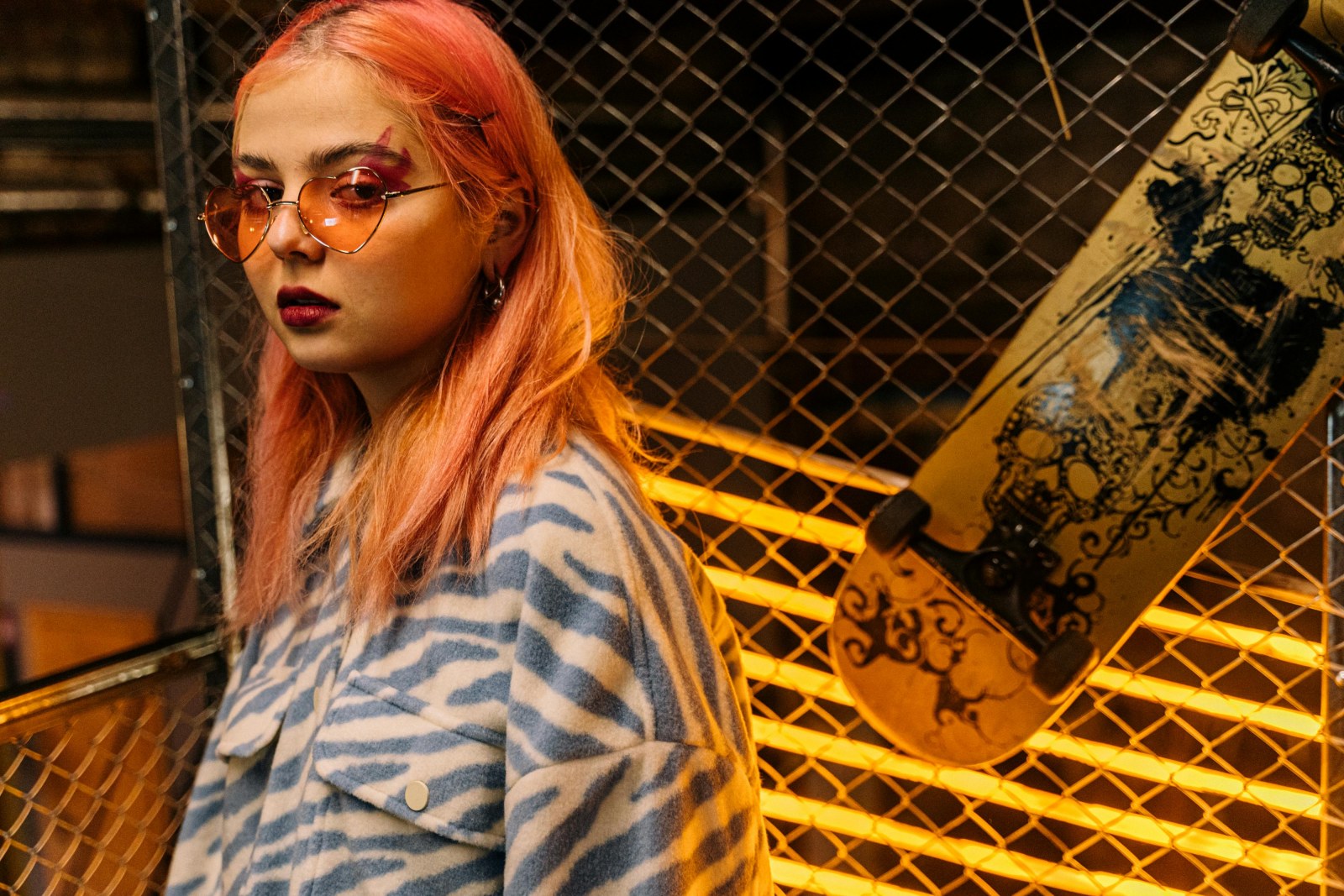 Maude showroom 160